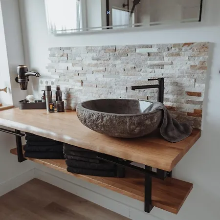 아파트 Deine Meerzeit 부숨