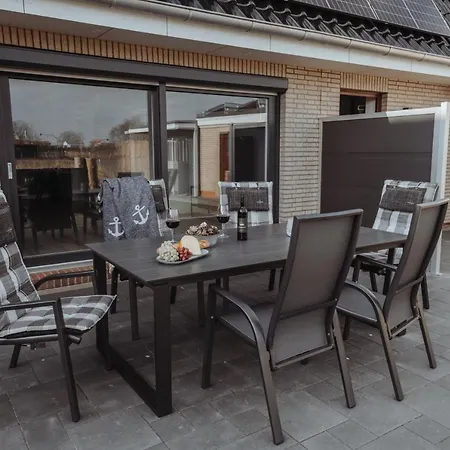 Deine Meerzeit Lägenhet *