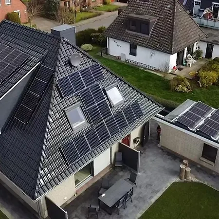 아파트 Deine Meerzeit 부숨